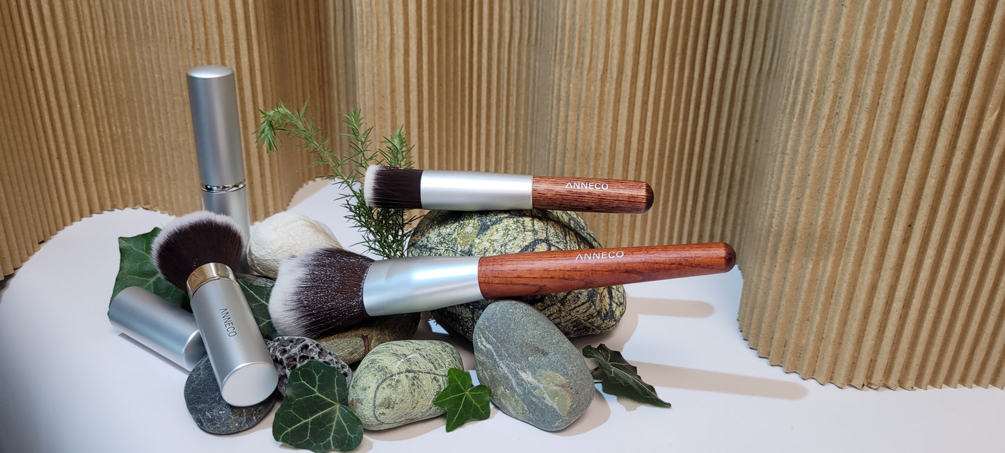 Anneco Brush, Flat Top Foundation Brush