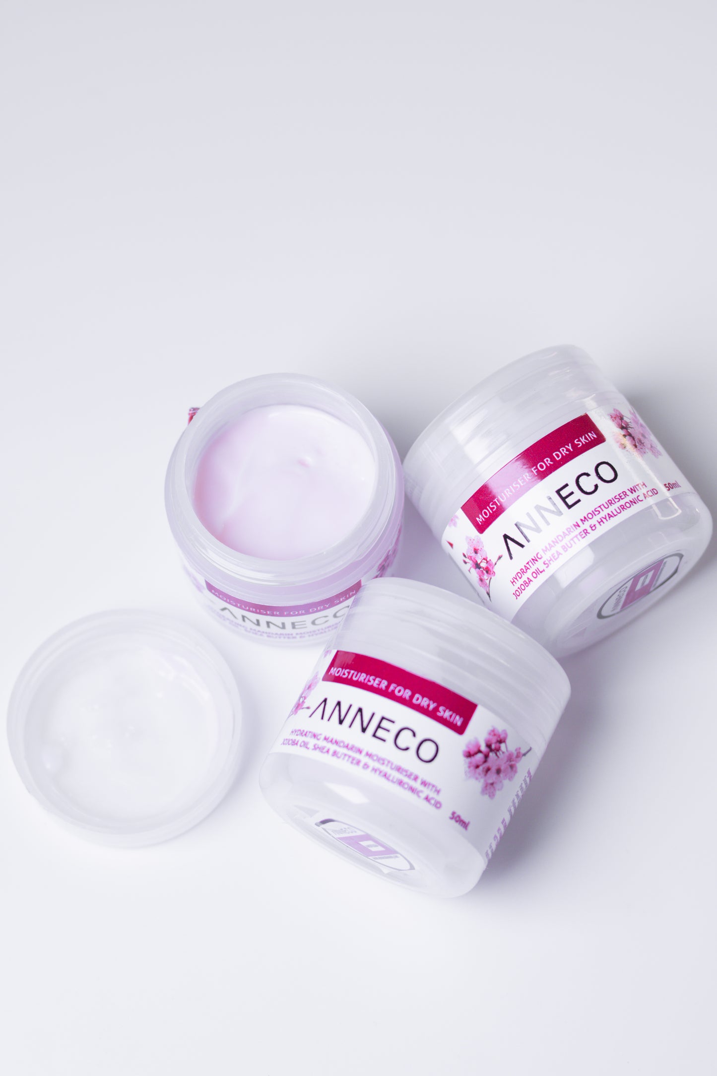 Hyaluronic acid and Mandrain Moisturiser